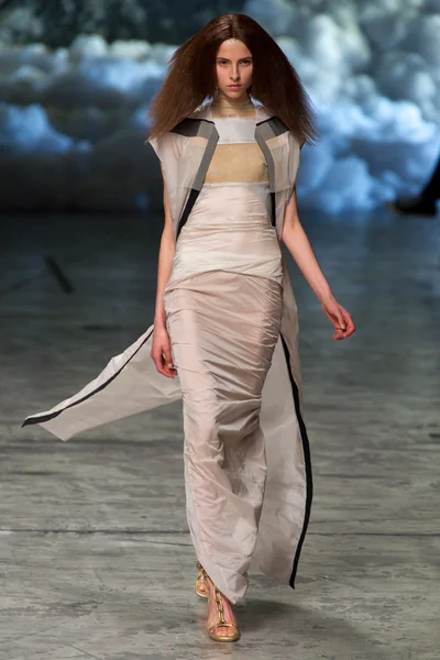 Look 22